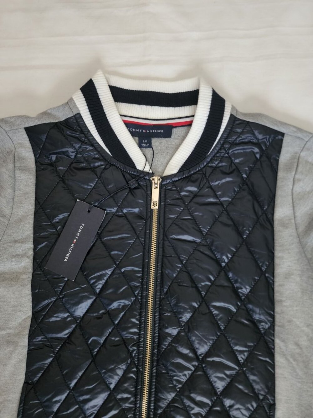 Tommy Hilfiger Women's Lush Life Casual Quilted Bomber Jacket Black/Gray S/P NWT - Picture 6 of 13